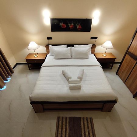 Villa Infinity Negombo Luaran gambar